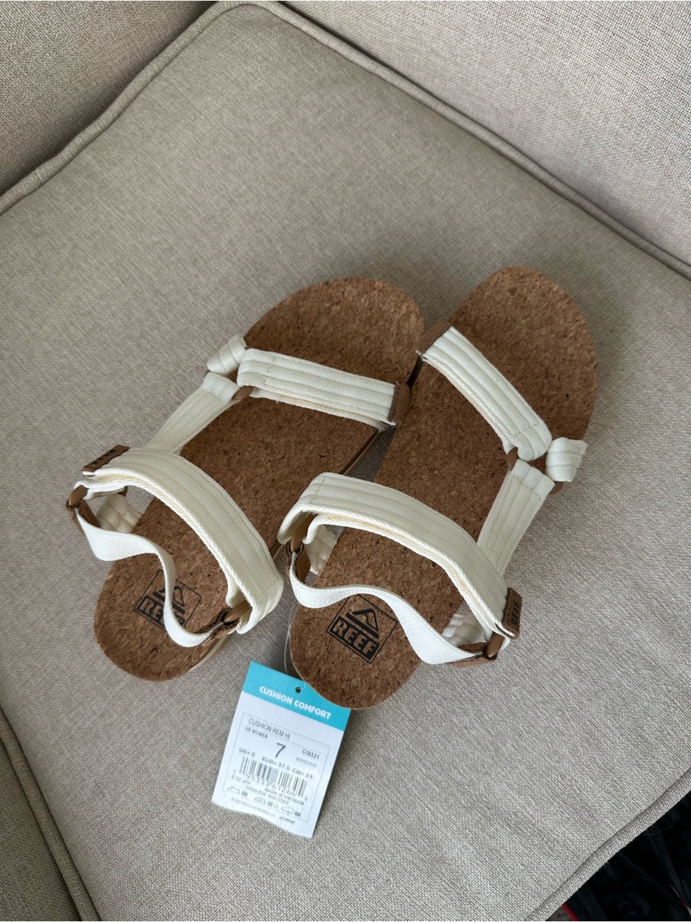 reef cushion rem hi ivory arch support sandals - Picture 8 of 12